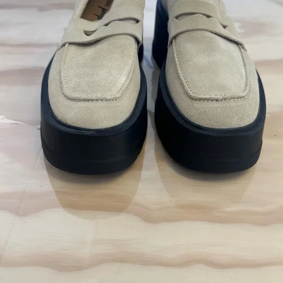 Like New Free People Nico Sand Suede Platform Loafers Sz 38 - Picture 5 of 13